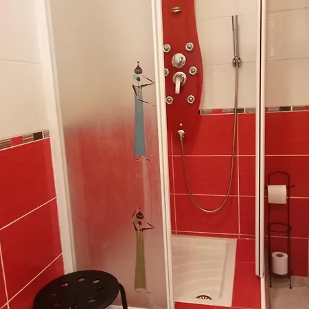 Renovated 28 M2 T2 In The Historic Center *